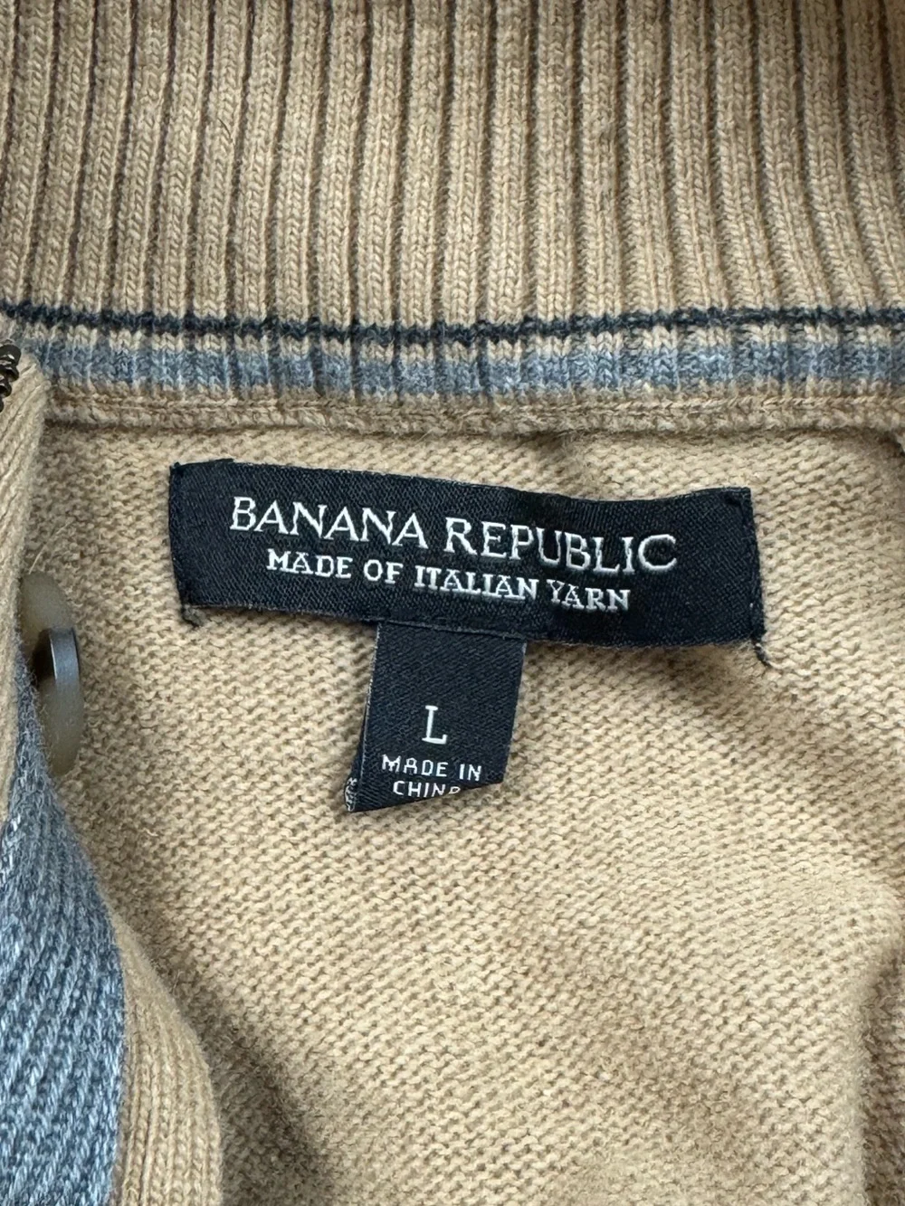 Banana Republic Wool Italian Yarn Blend Tan Sweater Men’s Large